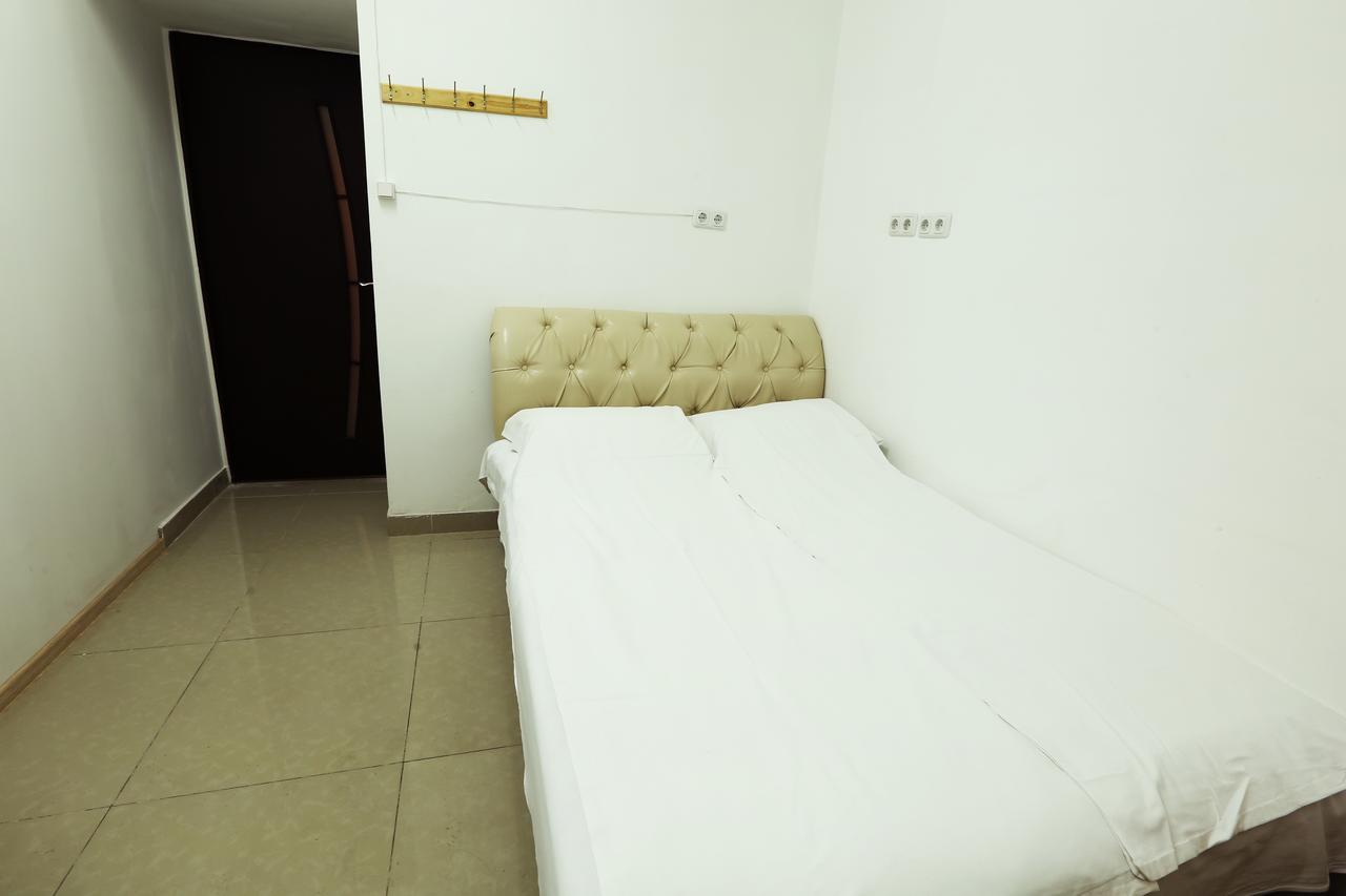 Byron Hostel Yerevan Luaran gambar
